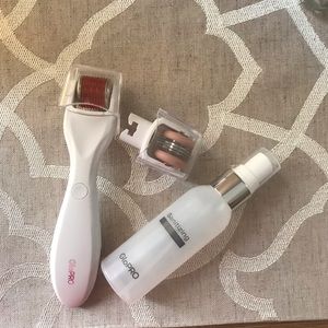 Glo pro microneedling with two attachments
